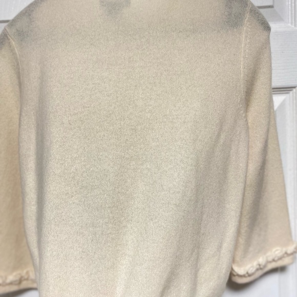 LORD & TAYLOR VINTAGE Cream 100% Cashmere Cardigan- Size Medium - Picture 6 of 11
